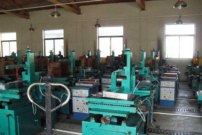 沈陽機械設(shè)備噴漆在使用過程中的注意事項！